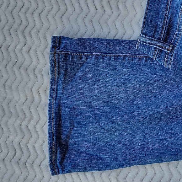 Old Navy Sweetheart Classic Rise Bootcut Jeans Size 8 Regular - Picture 8 of 13